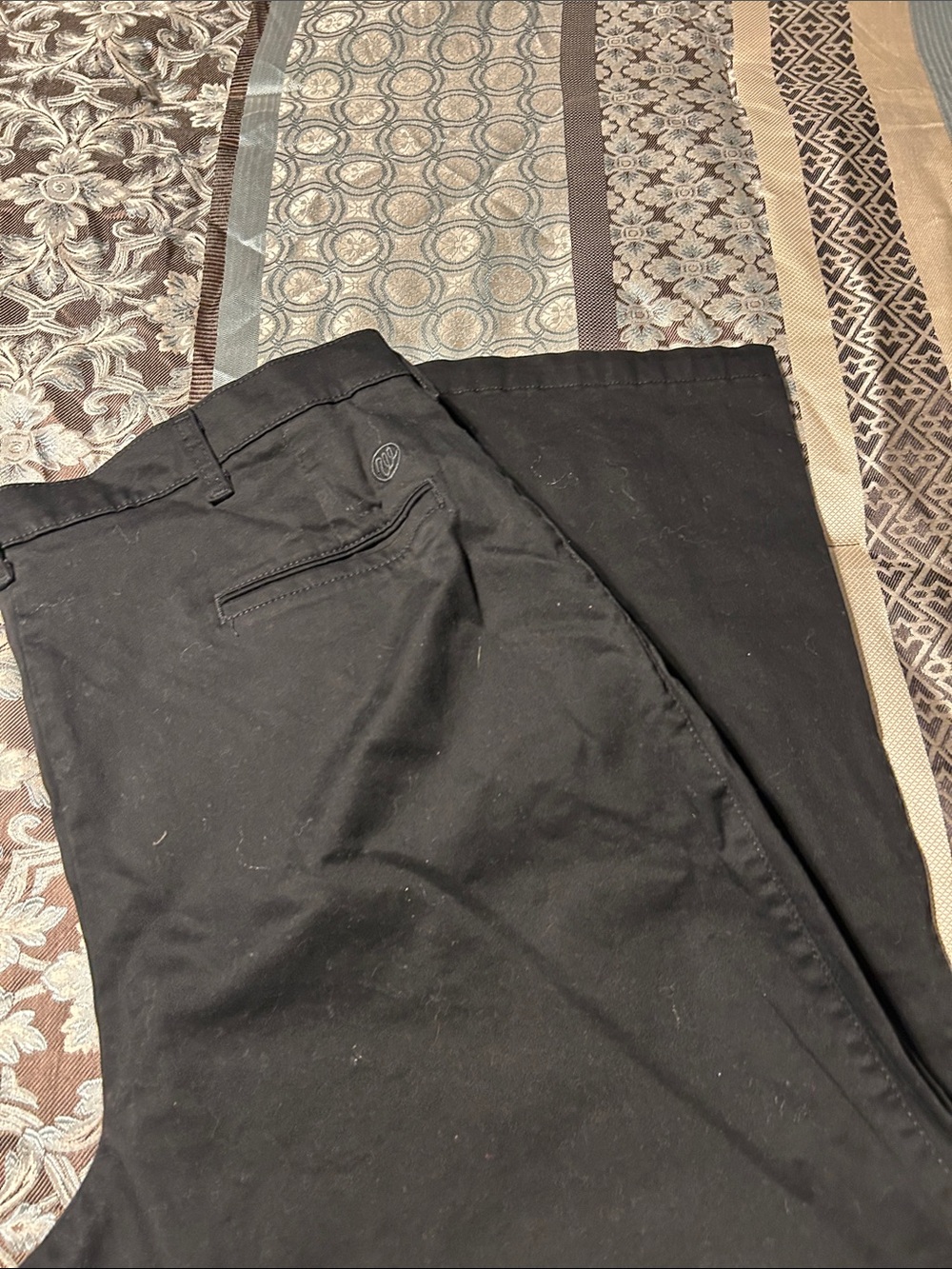 Wrangler Black Men’s Chino Pants - Straight Fit